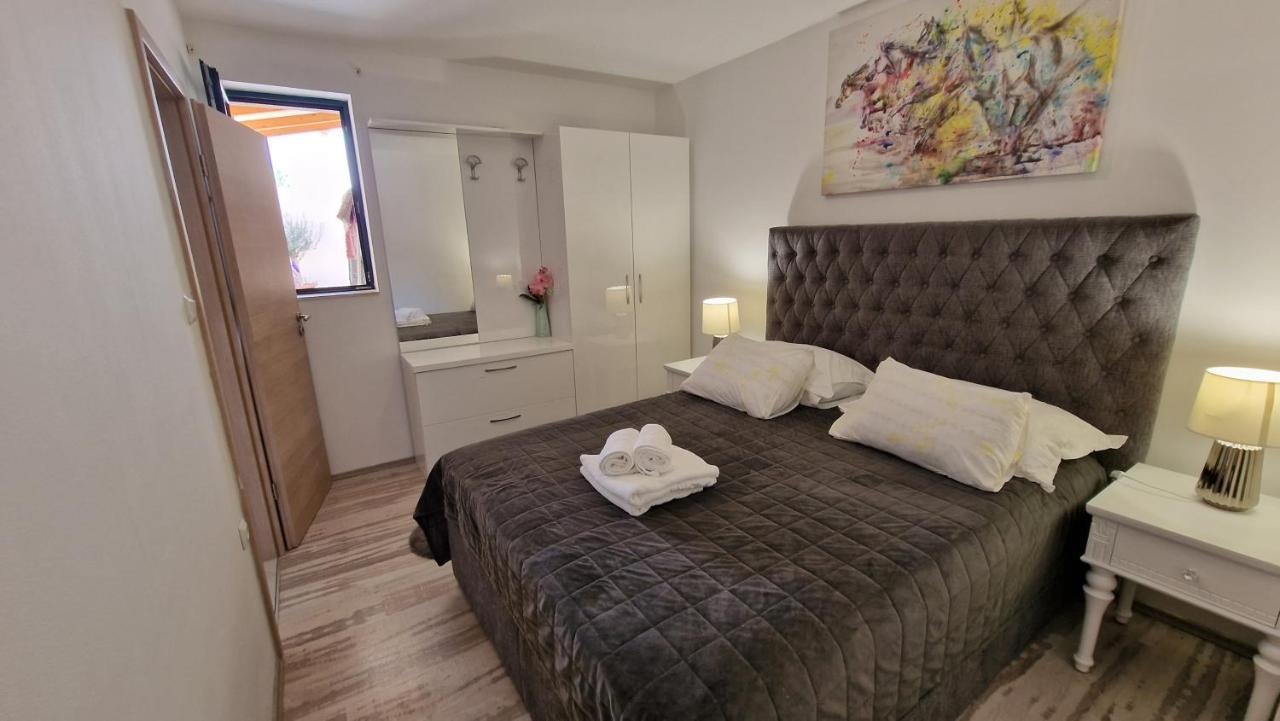 Apartments Ante 2 Đảo Hvar Ngoại thất bức ảnh