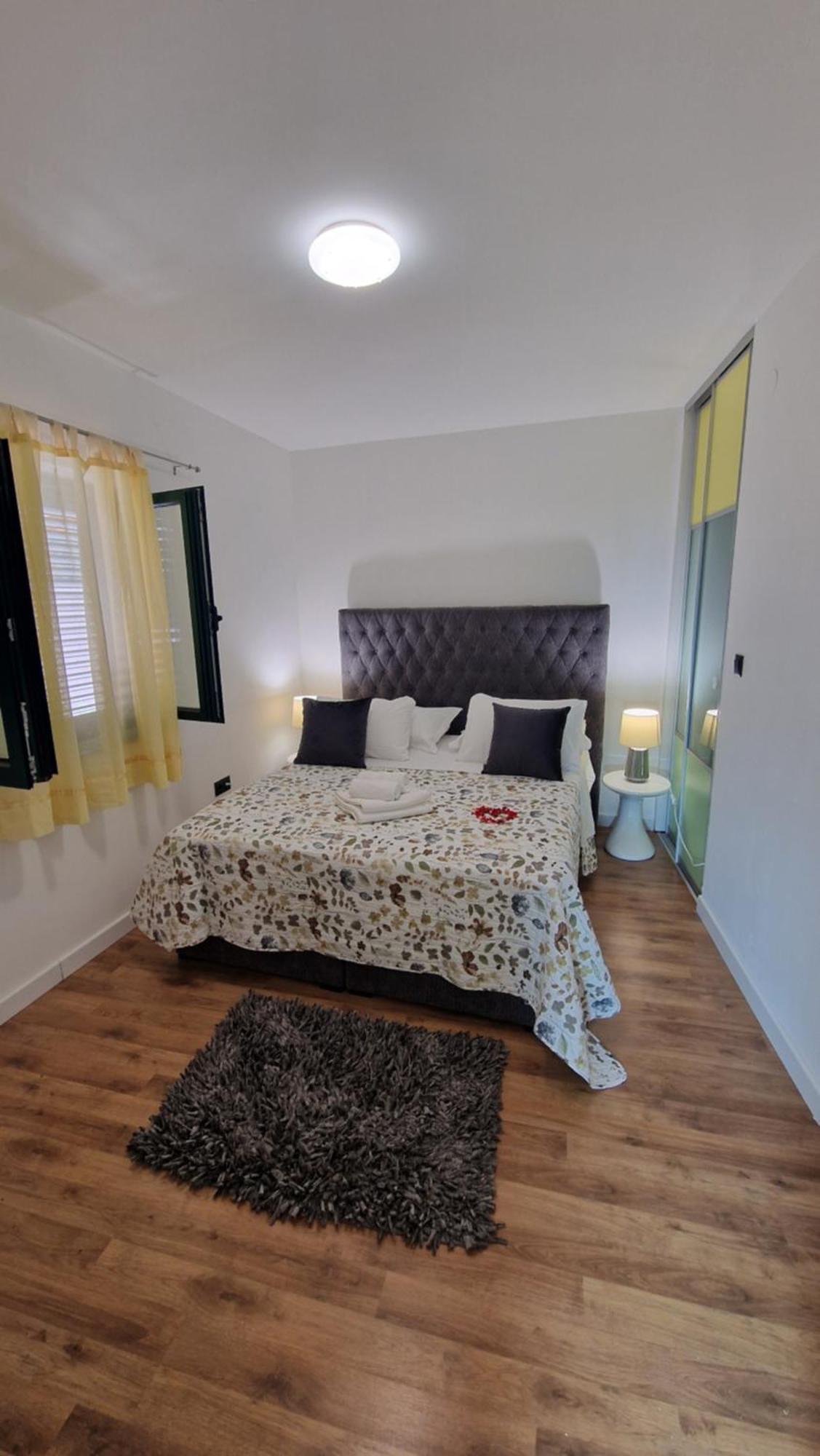 Apartments Ante 2 Đảo Hvar Ngoại thất bức ảnh