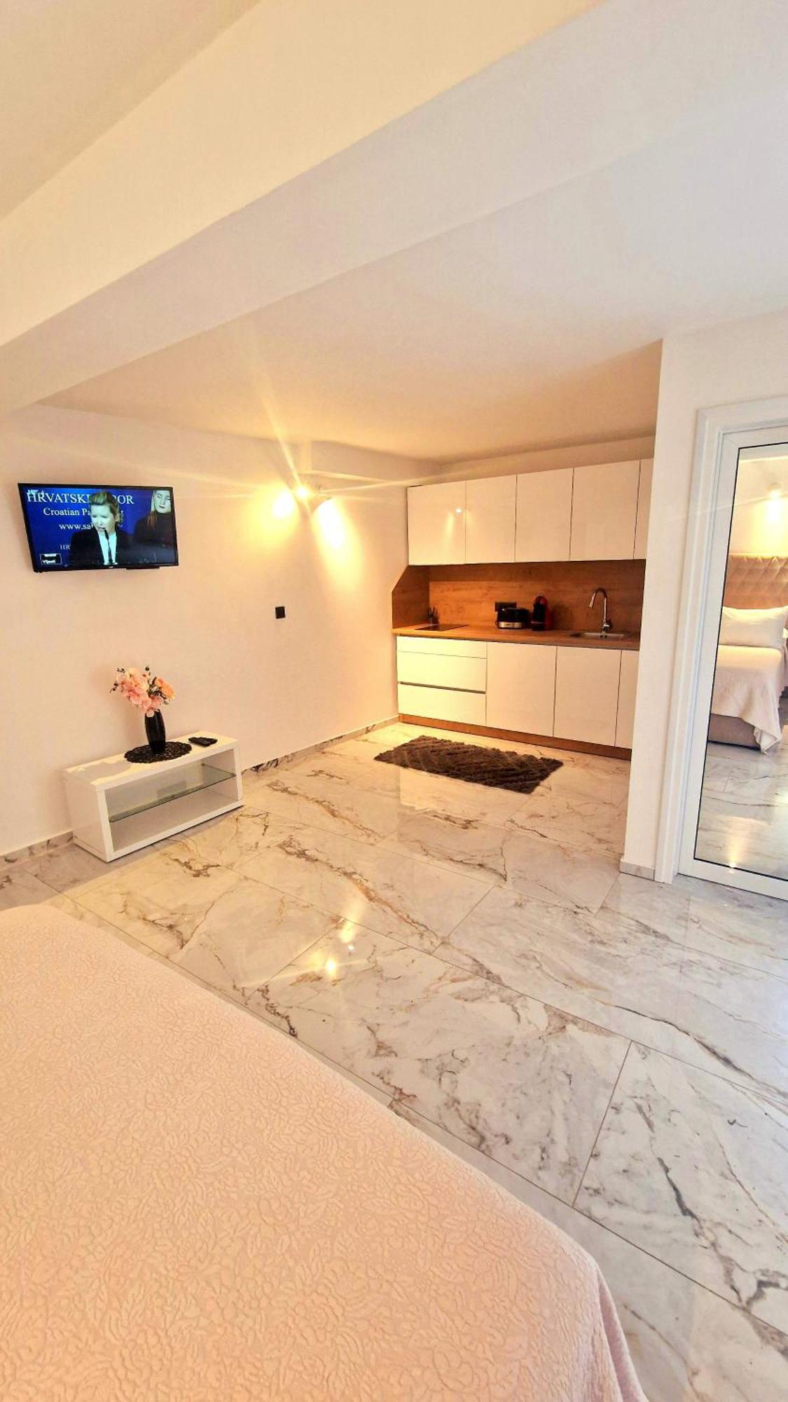 Apartments Ante 2 Đảo Hvar Ngoại thất bức ảnh