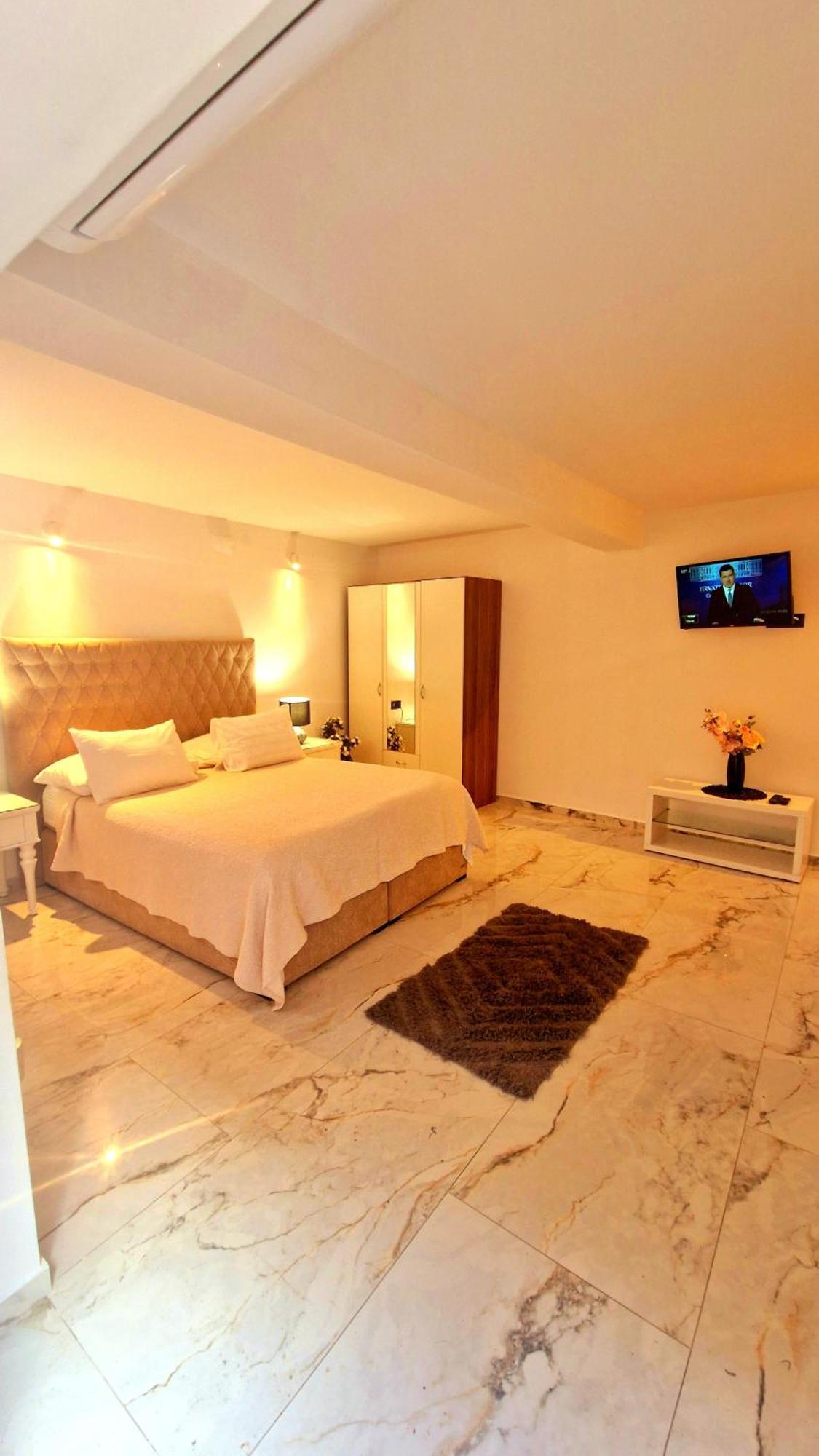 Apartments Ante 2 Đảo Hvar Ngoại thất bức ảnh